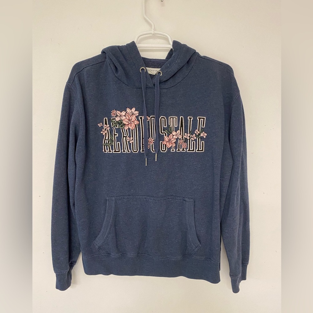 Ladies Aeropostale Sweatshirt Size Large